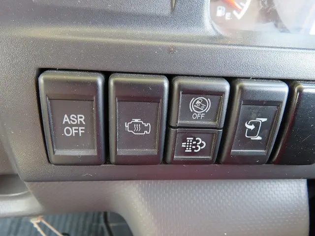 いすゞ エルフ TKG-NKR85YN(2WD)の写真16