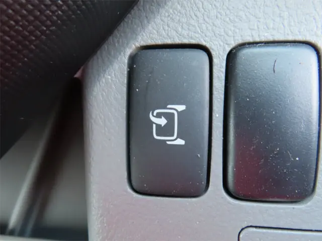 日野 デュトロ 2KG-XZU712M(2WD)の写真20