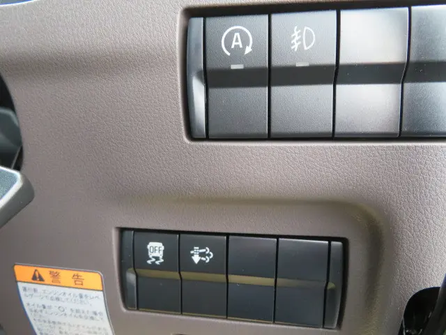 三菱 キャンター 2RG-FBA60(2WD)の写真18