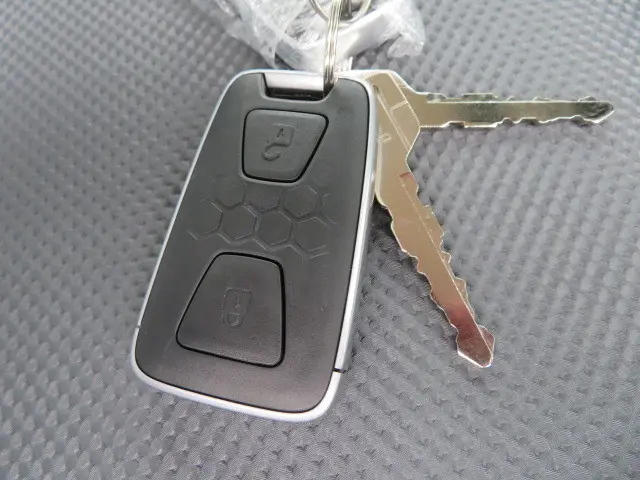 三菱 キャンター 2RG-FBA60(2WD)の写真21