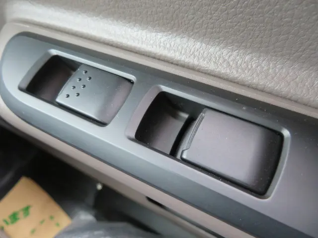三菱 キャンター 2RG-FBA60(2WD)の写真22