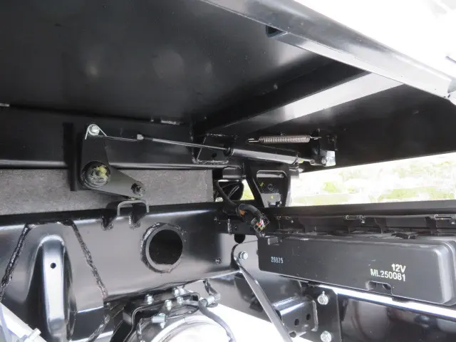 三菱 キャンター 2RG-FBA60(2WD)の写真42