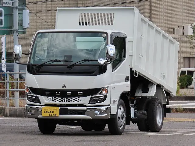 三菱 キャンター 2RG-FBA60(2WD)の写真1