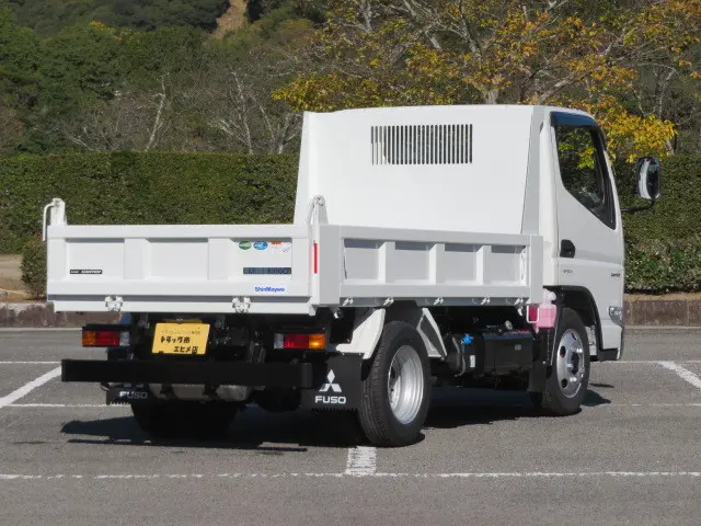 三菱 キャンター 2RG-FBA60(2WD)の写真3