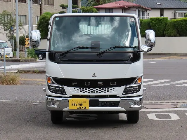 三菱 キャンター 2RG-FBA60(2WD)の写真5