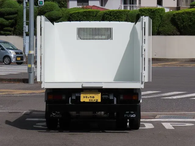 三菱 キャンター 2RG-FBA60(2WD)の写真8