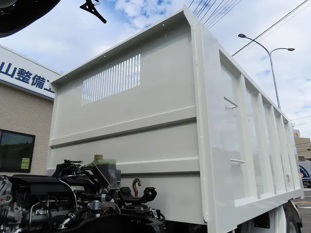 三菱 キャンター 2RG-FBA60(2WD)の写真20