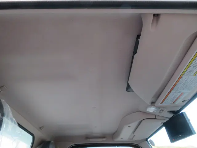 三菱 キャンター 2RG-FBA60(2WD)の写真23