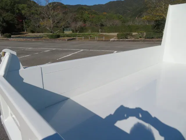 三菱 キャンター 2RG-FBA60(2WD)の写真28