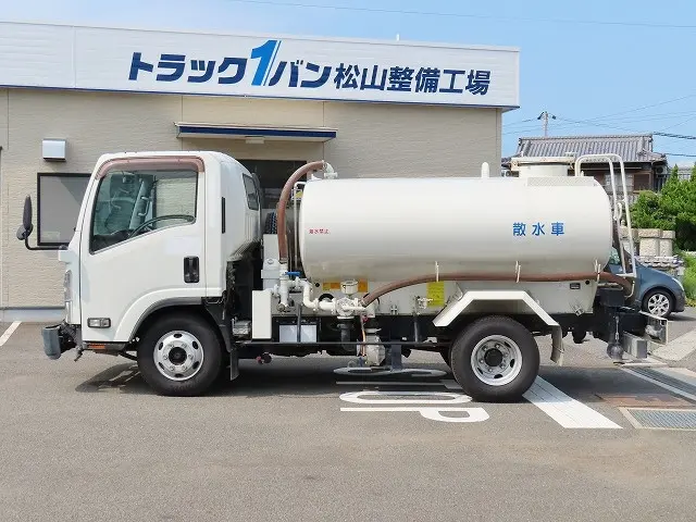 いすゞ エルフ 2PG-NPR88YNの写真4