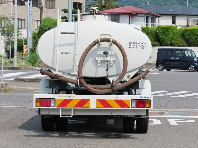 いすゞ エルフ 2PG-NPR88YNの写真8