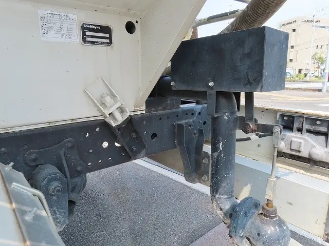 いすゞ エルフ 2PG-NPR88YNの写真44