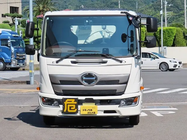 日野 レンジャー 2KG-FD2ABA(2WD)の写真5