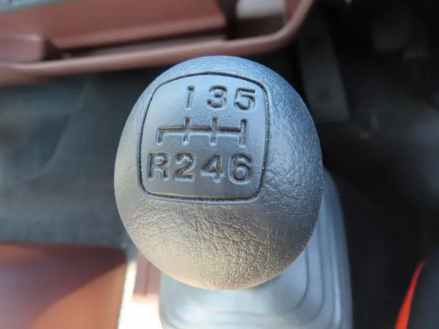 日野 レンジャー 2KG-FD2ABA(2WD)の写真18