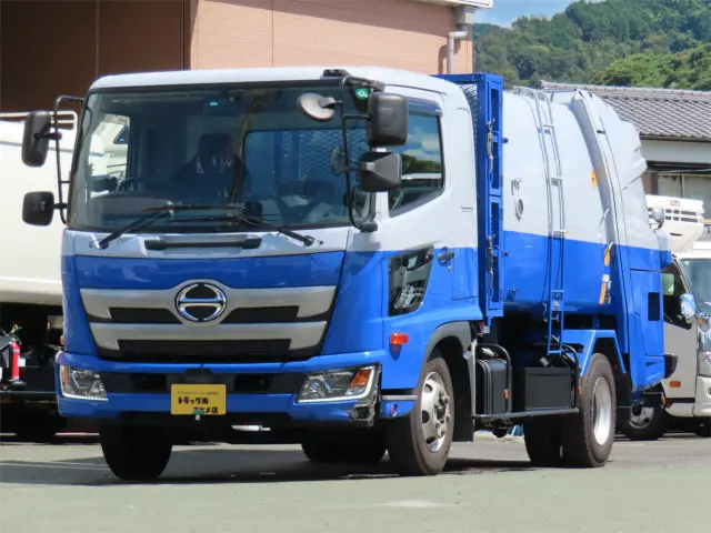 日野 レンジャー 2KG-FD2ABA(2WD)の写真1