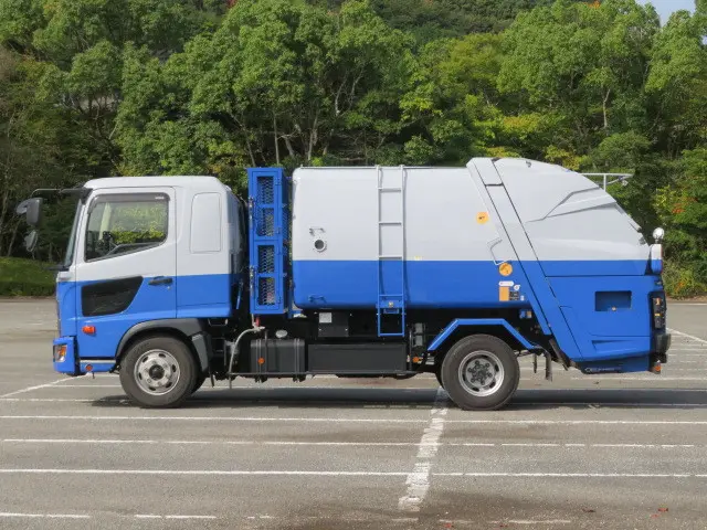 日野 レンジャー 2KG-FD2ABA(2WD)の写真4