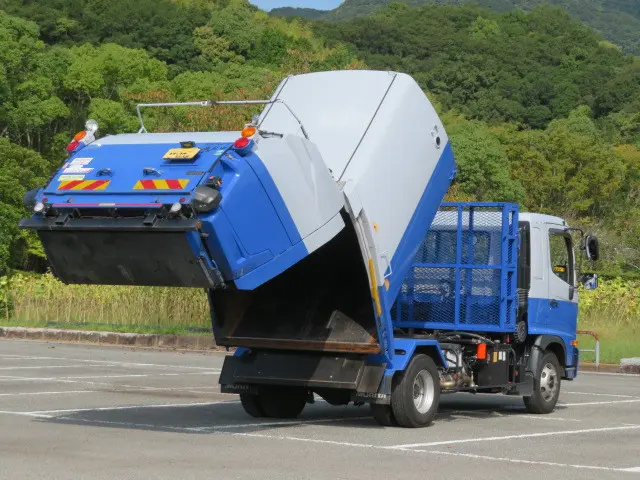 日野 レンジャー 2KG-FD2ABA(2WD)の写真8