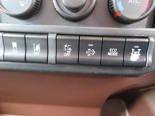 日野 レンジャー 2KG-FD2ABA(2WD)の写真15