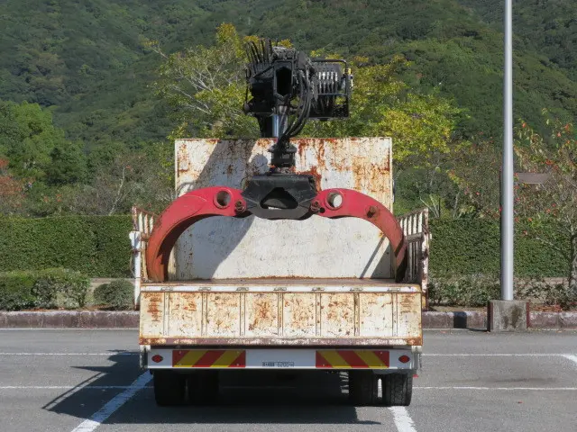 三菱 ファイター QKG-FK62FZ(2WD)の写真9