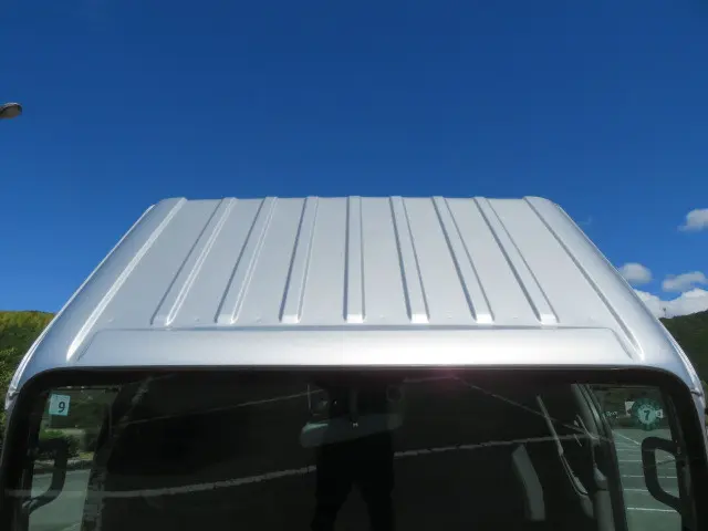 いすゞ エルフ TKG-NJR85A(2WD)の写真6