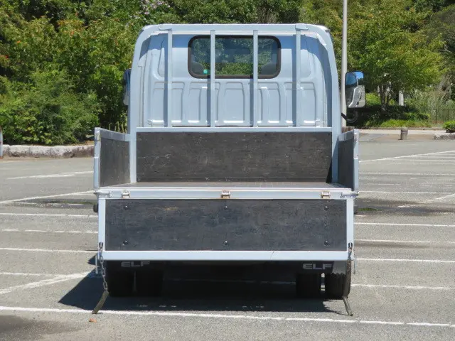 いすゞ エルフ TKG-NJR85A(2WD)の写真8