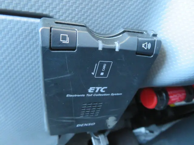 いすゞ エルフ TKG-NJR85A(2WD)の写真20