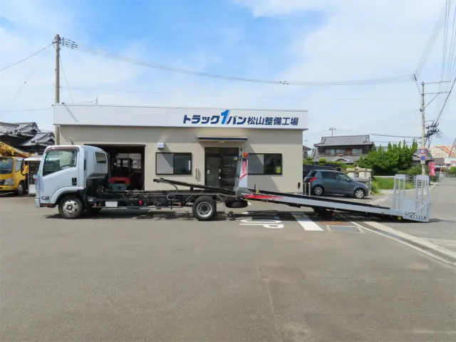 いすゞ エルフ TRG-NPR85AN(2WD)の写真10