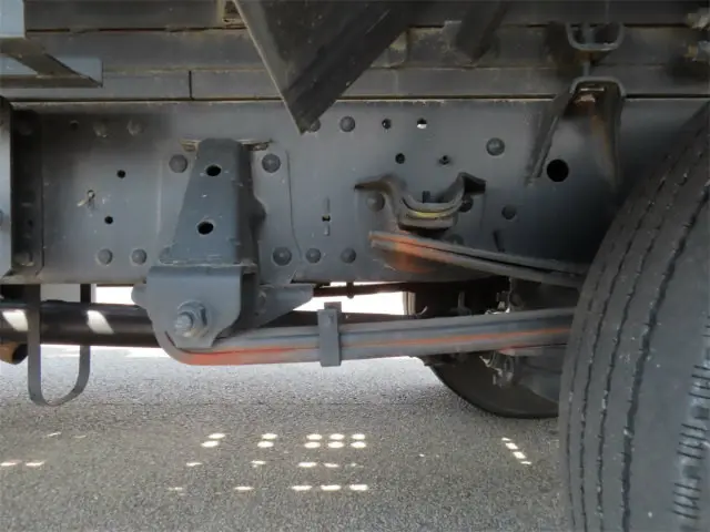 いすゞ エルフ TRG-NPR85AN(2WD)の写真44