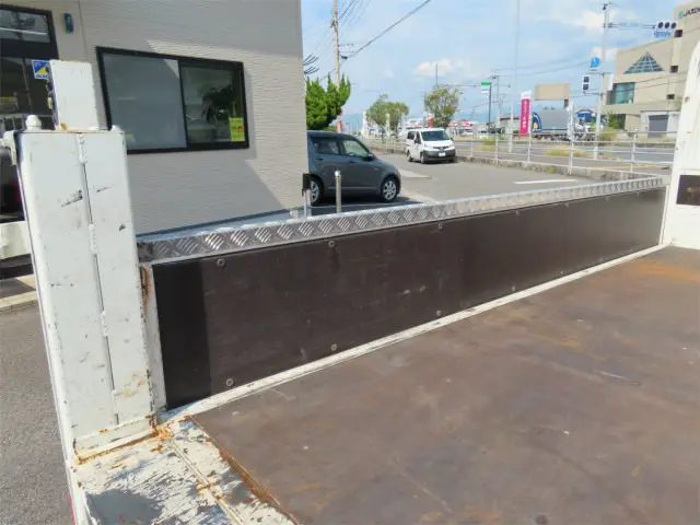 日野 デュトロ TPG-XZU605M(2WD)の写真25