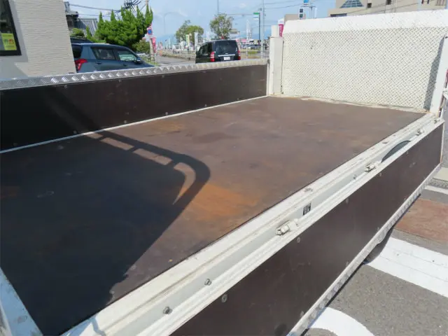 日野 デュトロ TPG-XZU605M(2WD)の写真27