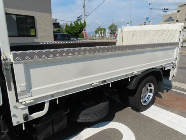 日野 デュトロ TPG-XZU605M(2WD)の写真29