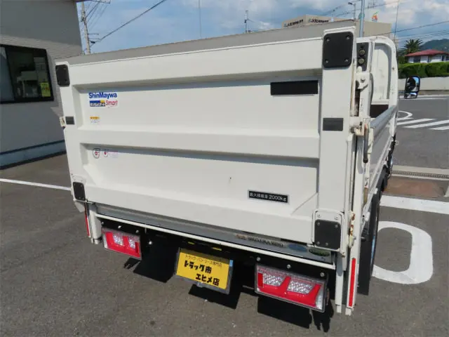 日野 デュトロ TPG-XZU605M(2WD)の写真32