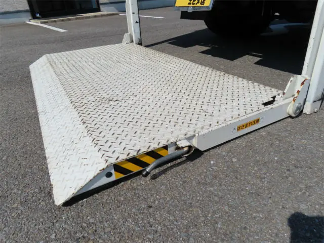 日野 デュトロ TPG-XZU605M(2WD)の写真33