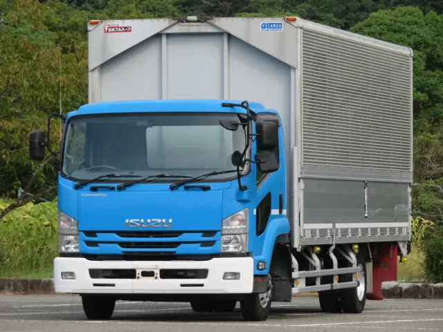 いすゞ フォワード TKG-FRR90S2(2WD)の写真1