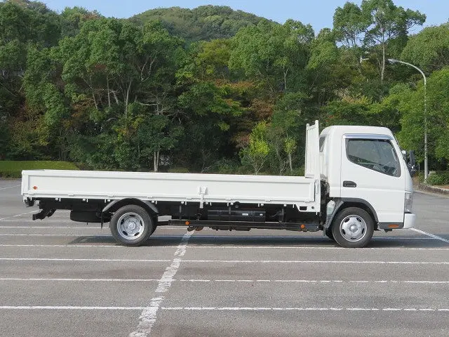 三菱 キャンター PDG-FE82D(2WD)の写真5