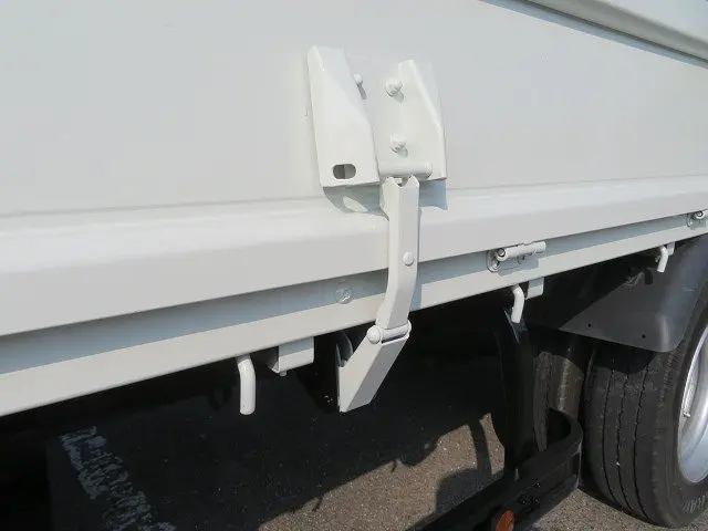 三菱 キャンター PDG-FE82D(2WD)の写真32