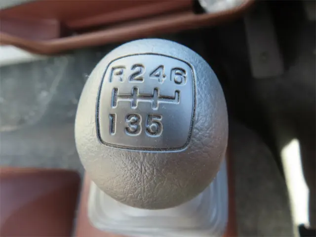 日野 レンジャー 2KG-FE2ACA(2WD)の写真22