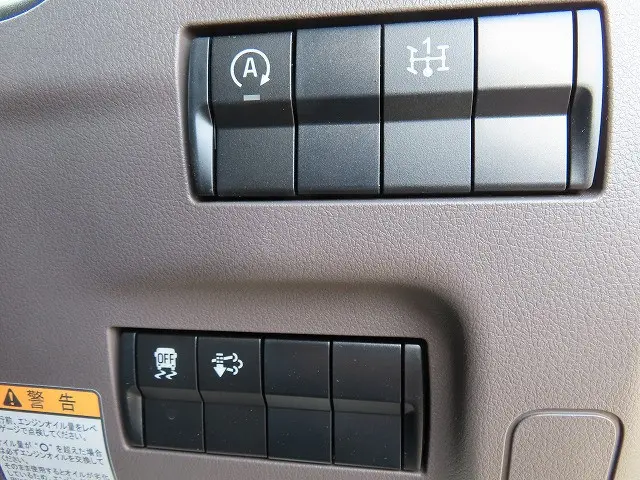 三菱 キャンター 2RG-FEAV0(2WD)の写真17