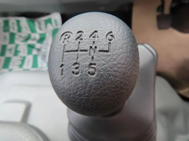 トヨタ ダイナ 2KG-XZU600H(2WD)の写真19