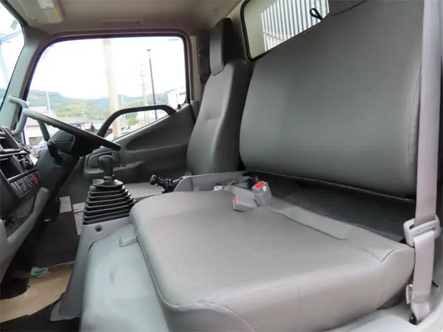 トヨタ ダイナ 2KG-XZC600D(2WD)の写真17