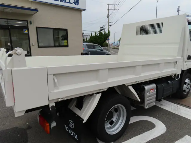 トヨタ ダイナ 2KG-XZC600D(2WD)の写真37