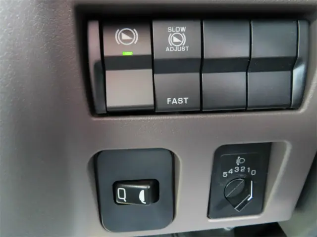 三菱 キャンター 2PG-FEB80(2WD)の写真17