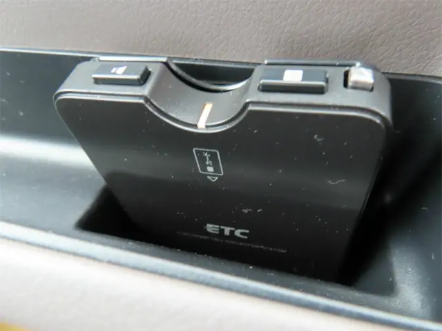 三菱 キャンター 2PG-FEB80(2WD)の写真22