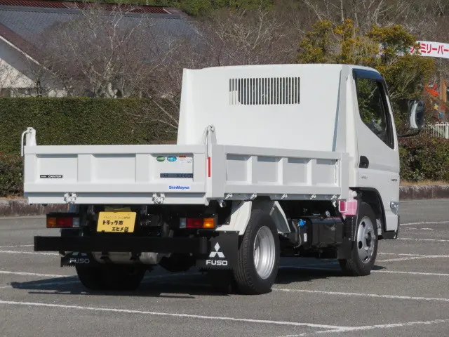 三菱 キャンター 2RG-FBA60(2WD)の写真3