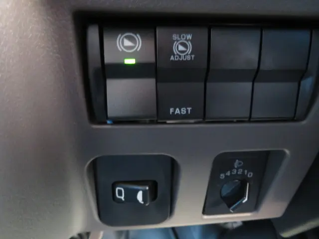 三菱 キャンター 2RG-FBA60(2WD)の写真17