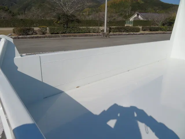 三菱 キャンター 2RG-FBA60(2WD)の写真30