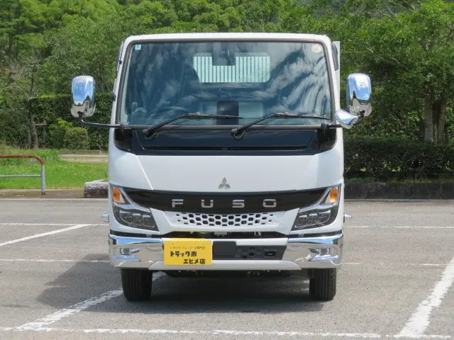 三菱 キャンター 2RG-FBA60(2WD)の写真5