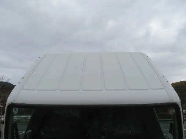 三菱 キャンター 2RG-FBA60(2WD)の写真7