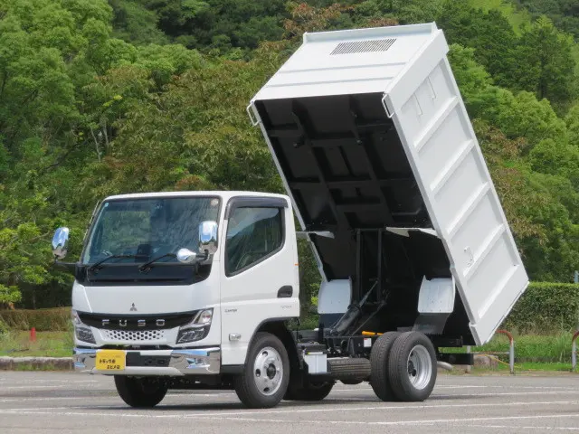 三菱 キャンター 2RG-FBA60(2WD)の写真7
