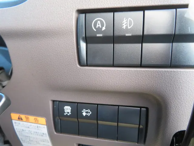 三菱 キャンター 2RG-FBA60(2WD)の写真16